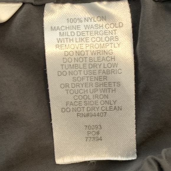 TravelSmith Pants Mens Large Convertible Nylon Outdoor Hiking Zip Off Pockets - Picture 3 of 10